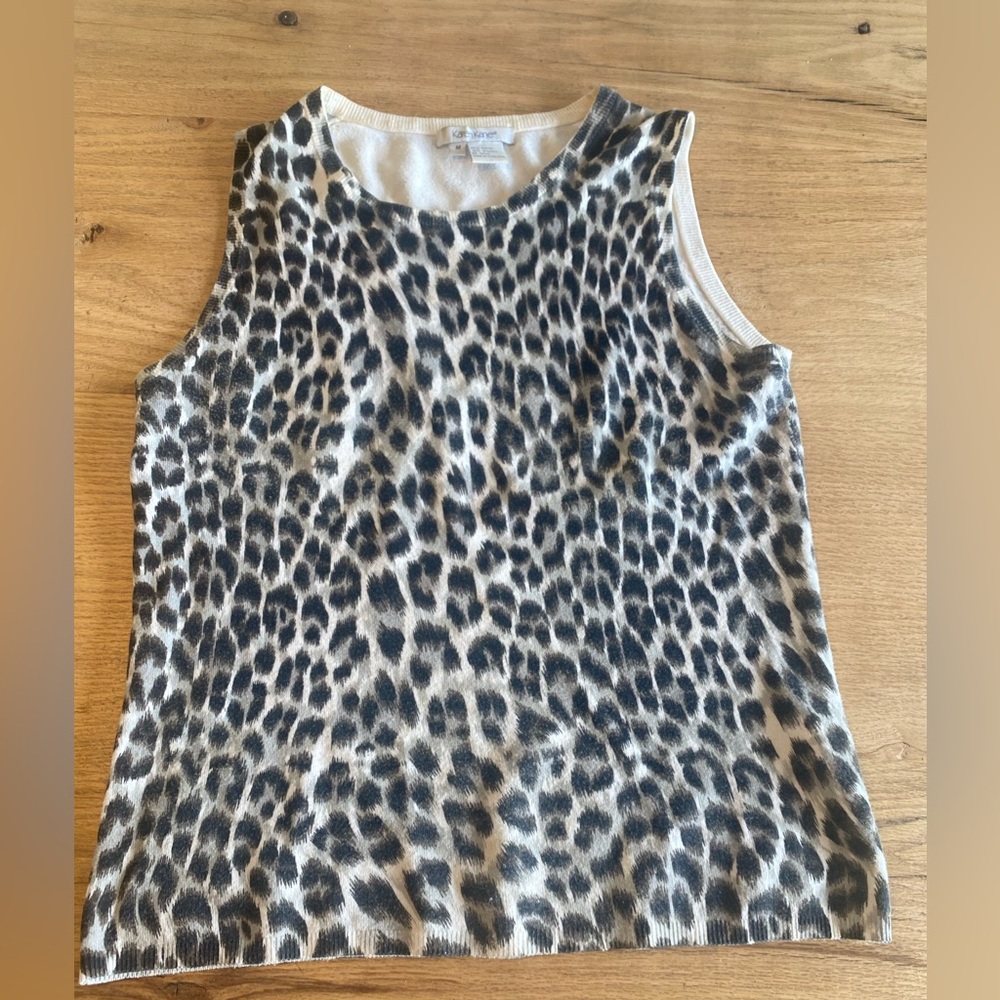 Karen Kane Sleeveless Animal Print Sweater Vest Women’s Preloved
